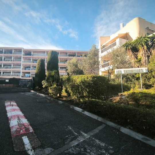  Annonces MENTON : Appartement | ROQUEBRUNE-CAP-MARTIN (06190) | 48 m2 | 290 000 &euro; 